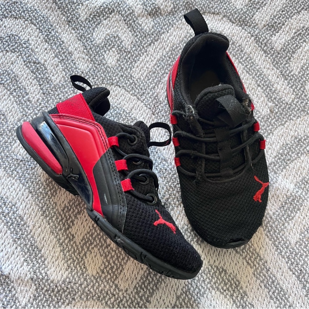 PUMA Child Axelion Break Red Black Slip On Running Shoes 12C